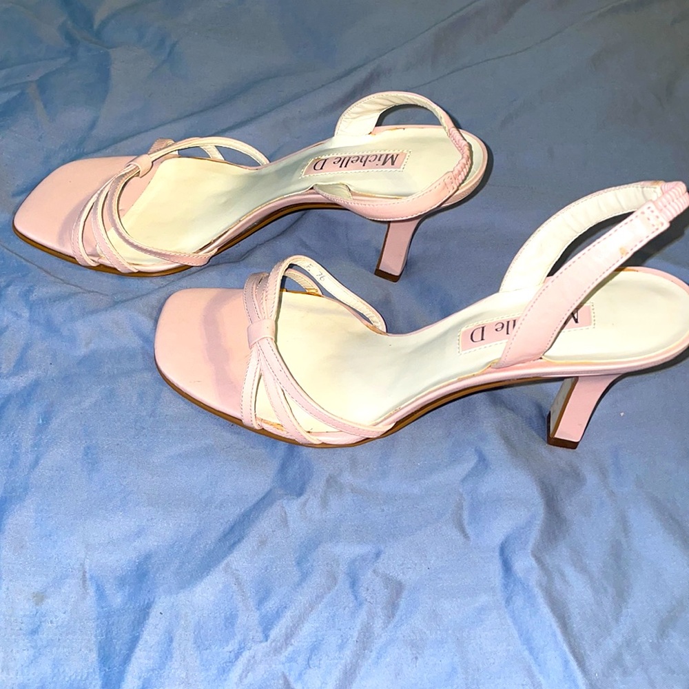 Pink Heels - Picture 2 of 2